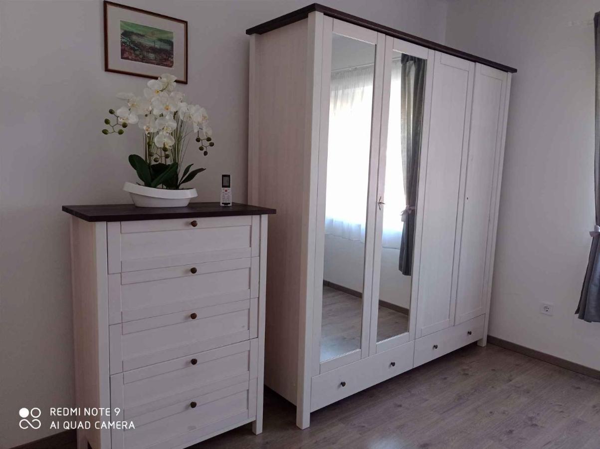 Apartment In Balatonlelle 40765 Екстер'єр фото